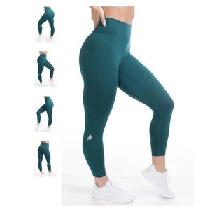 P’tula Lindsay Double Take Legging - Medium - GUC